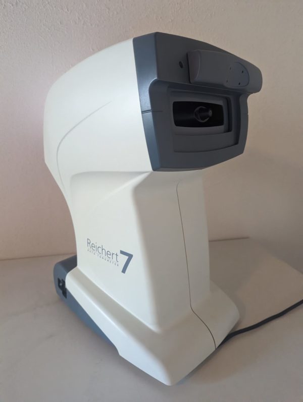 Reichert 7  Non Contact Auto Tonometer  DOM 2012