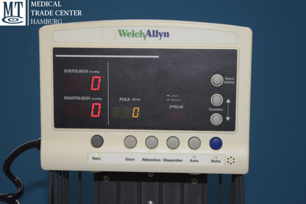 Welch Allyn 5200 Vital signs Monitor - Vital Signs Monitor with NiBP