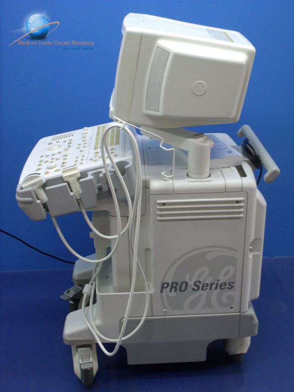 GE Loqiq 400 Pro Series mit Konvex C364 und LA39 Linear